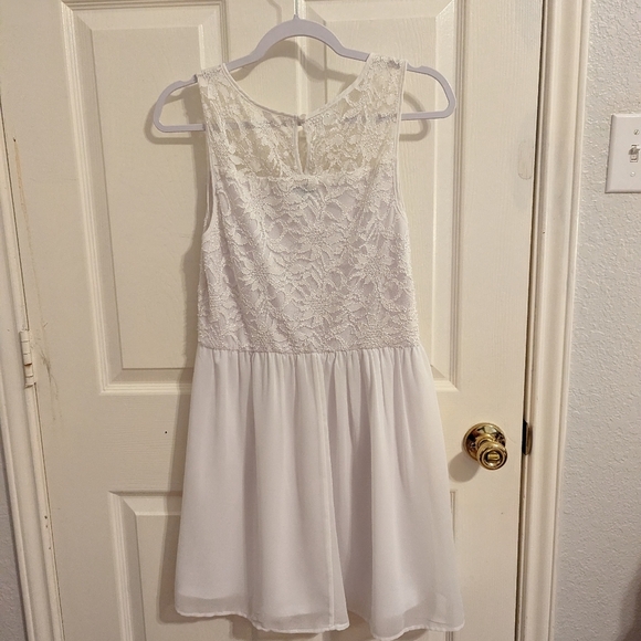 🎈5/$20🎈  Lily Rose Girl's Dress - Picture 6 of 8